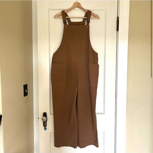 Ali Golden Overalls - Picture 2 of 6